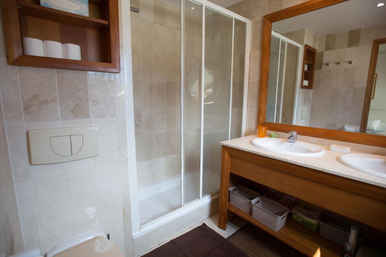 Punaauia  Sunset Beach Carlton- Tahiti - Beachfront Luxury Residence & Pool - 4 Pers מראה חיצוני תמונה
